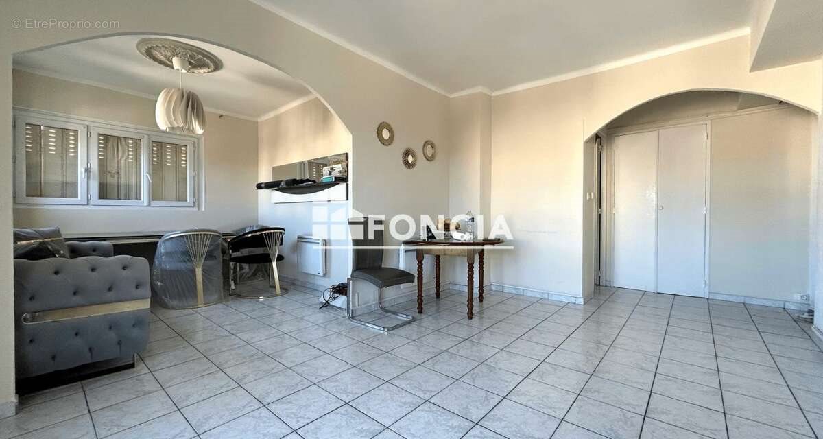 Appartement à vendre, 64m², Toulon