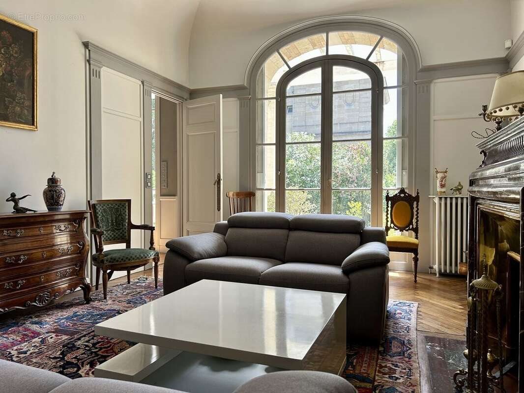 Maison à vendre, 300m², Bordeaux