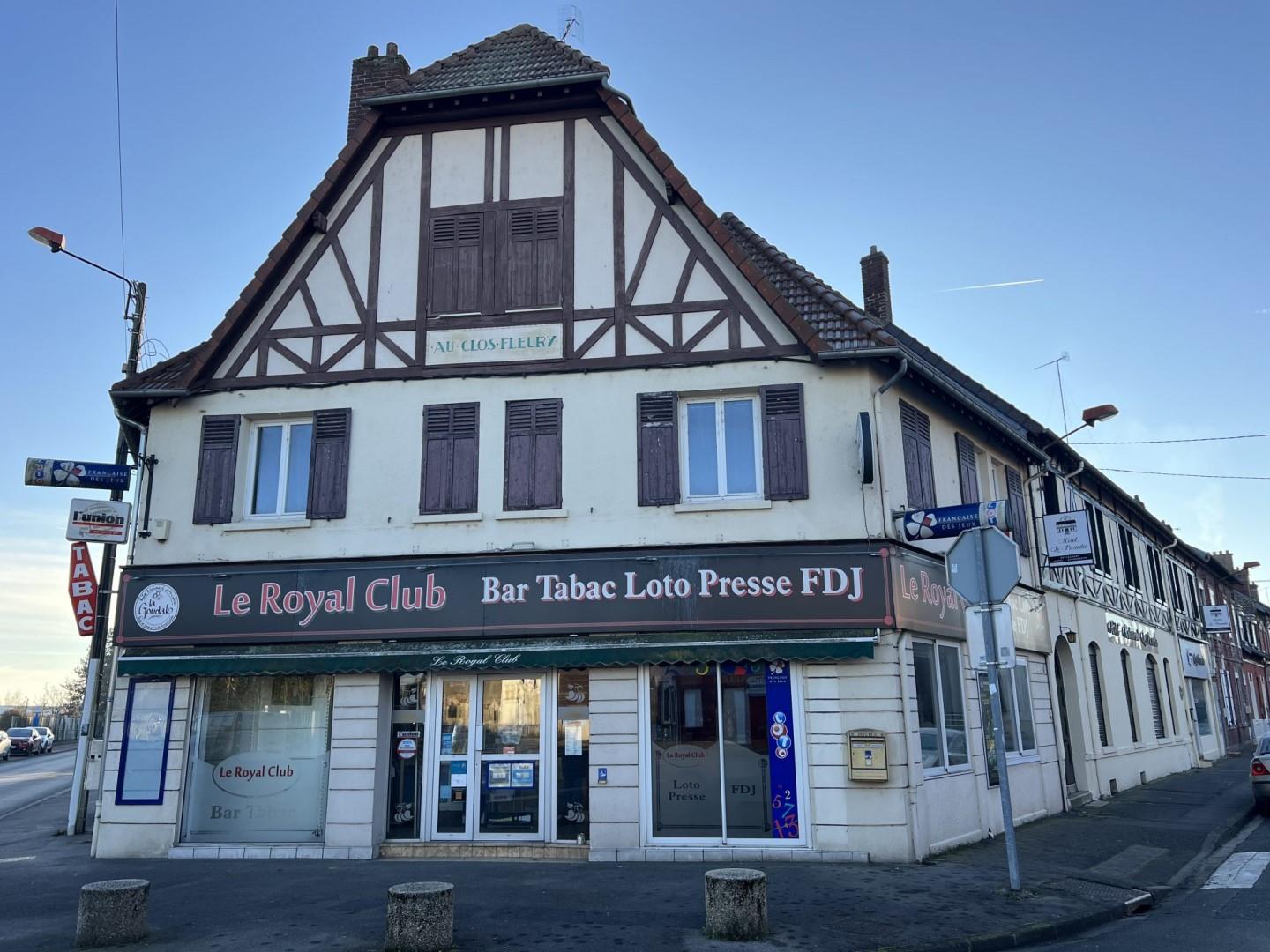 Appartement à vendre, 861m², Chauny