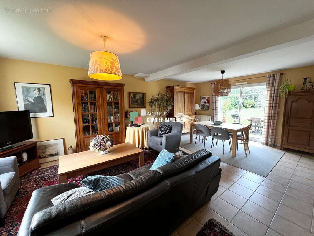 Maison à vendre, 121m², Acigné