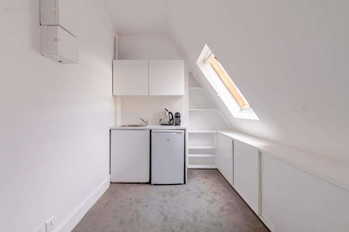 Maison à vendre, 9m², Paris 10ème