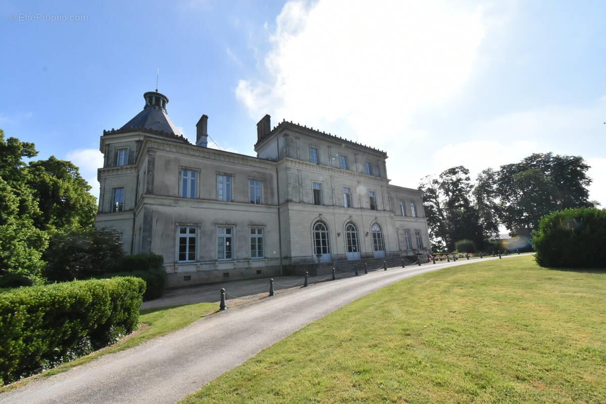 Appartement à vendre, 145m², Champtoceaux