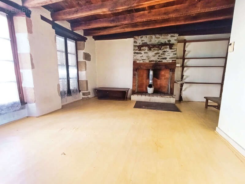 Maison à vendre, 150m², Pleaux