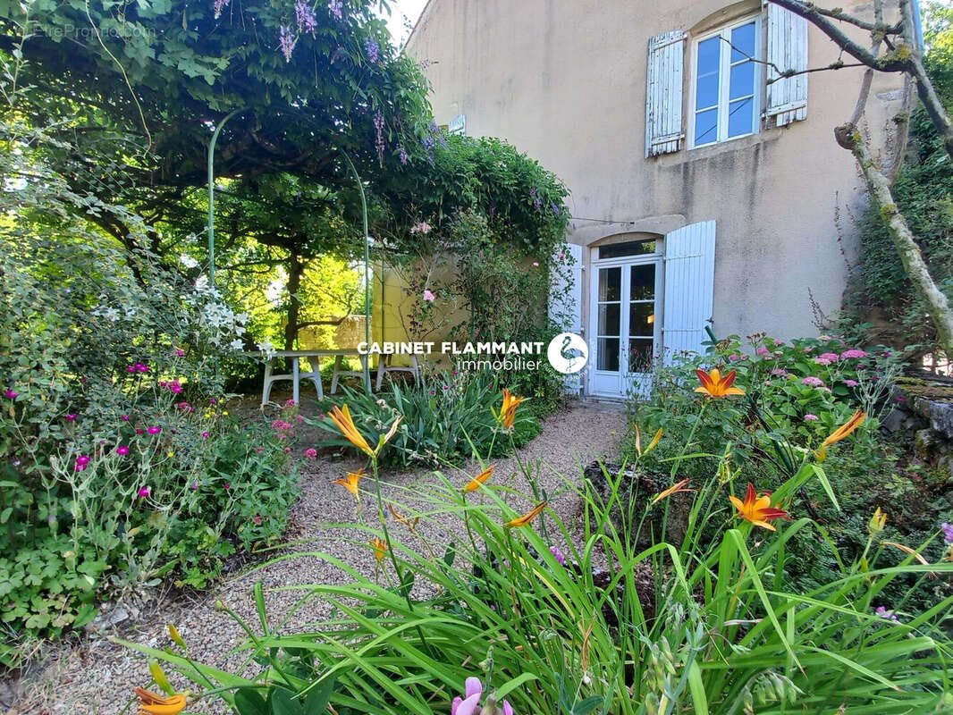 Maison à vendre, 317m², Semur-en-Auxois