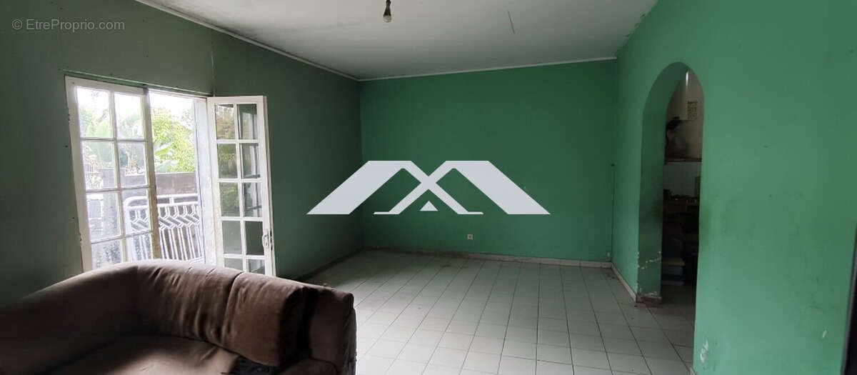 Appartement à vendre, 383m², Le Tampon