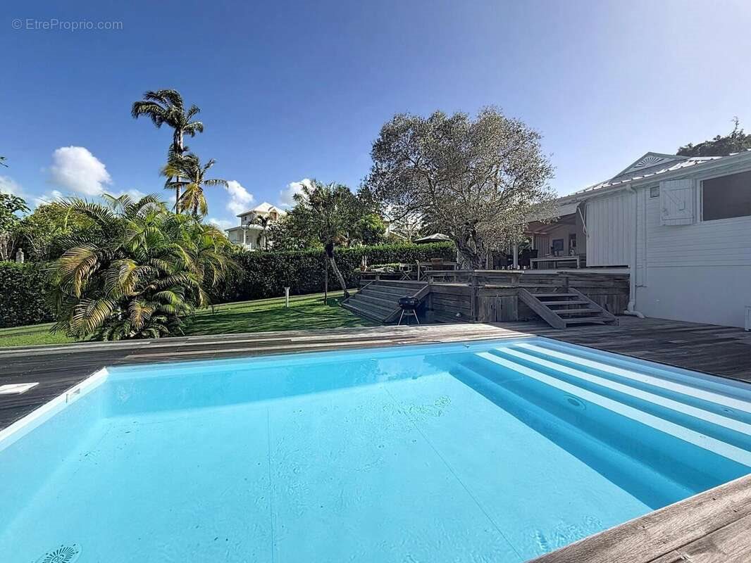 Maison à vendre, 120m², Baie-Mahault