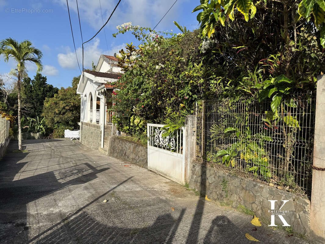 Appartement à vendre, 680m², Fort-de-France