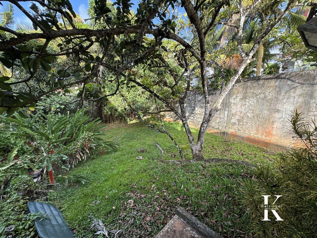 Appartement à vendre, 680m², Fort-de-France