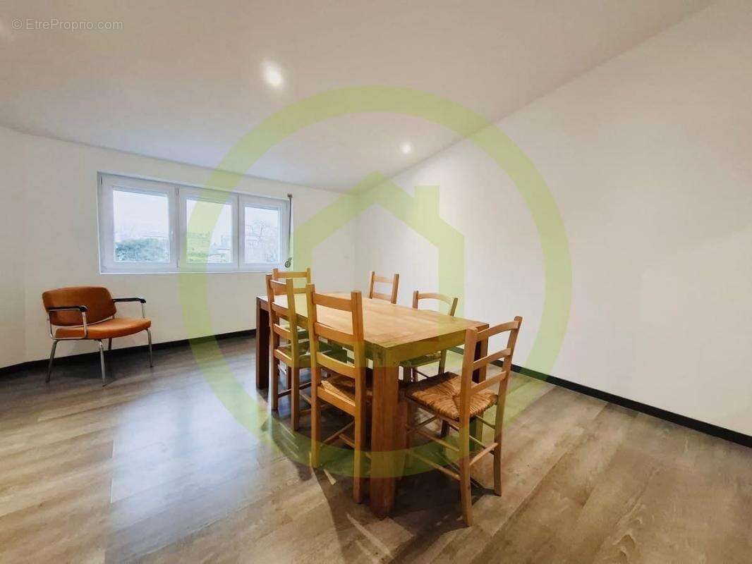 Maison à vendre, 77m², Jeumont