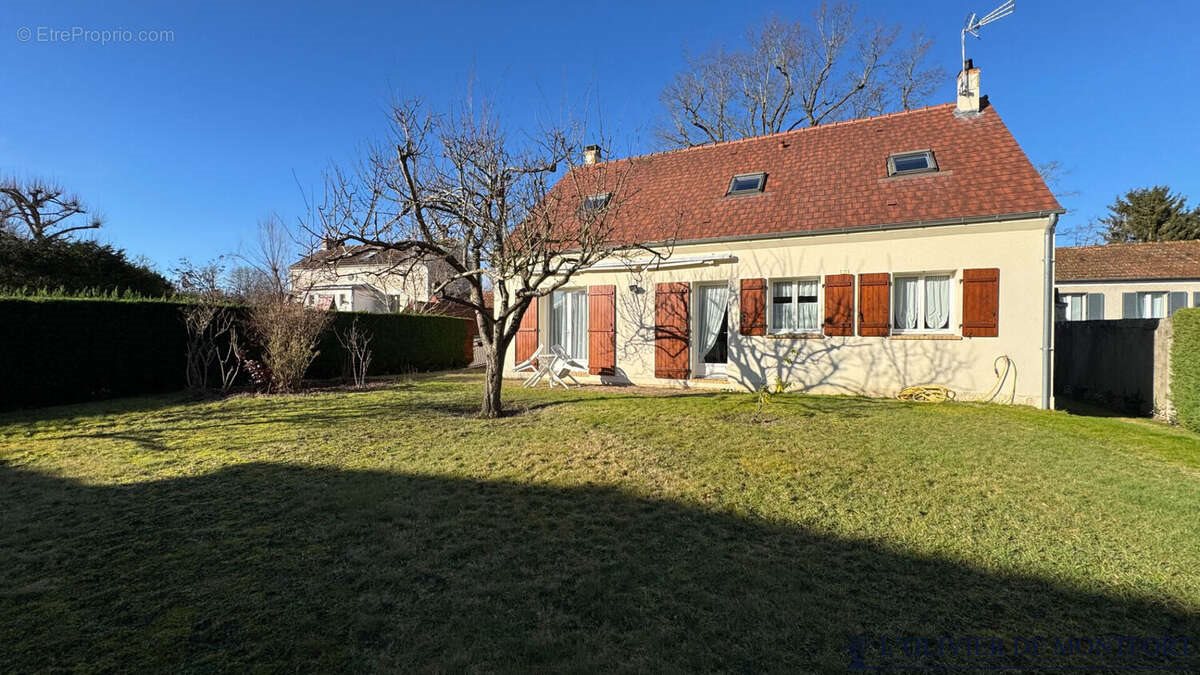 Maison à vendre, 140m², Montfort-l'Amaury