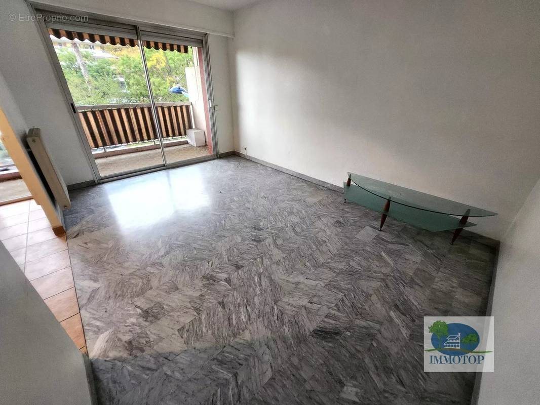 Appartement à vendre, 57m², Menton