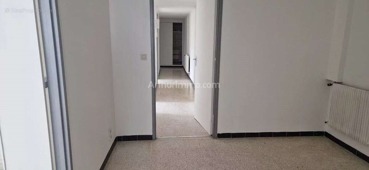 Appartement à vendre, 97m², Digne-les-Bains