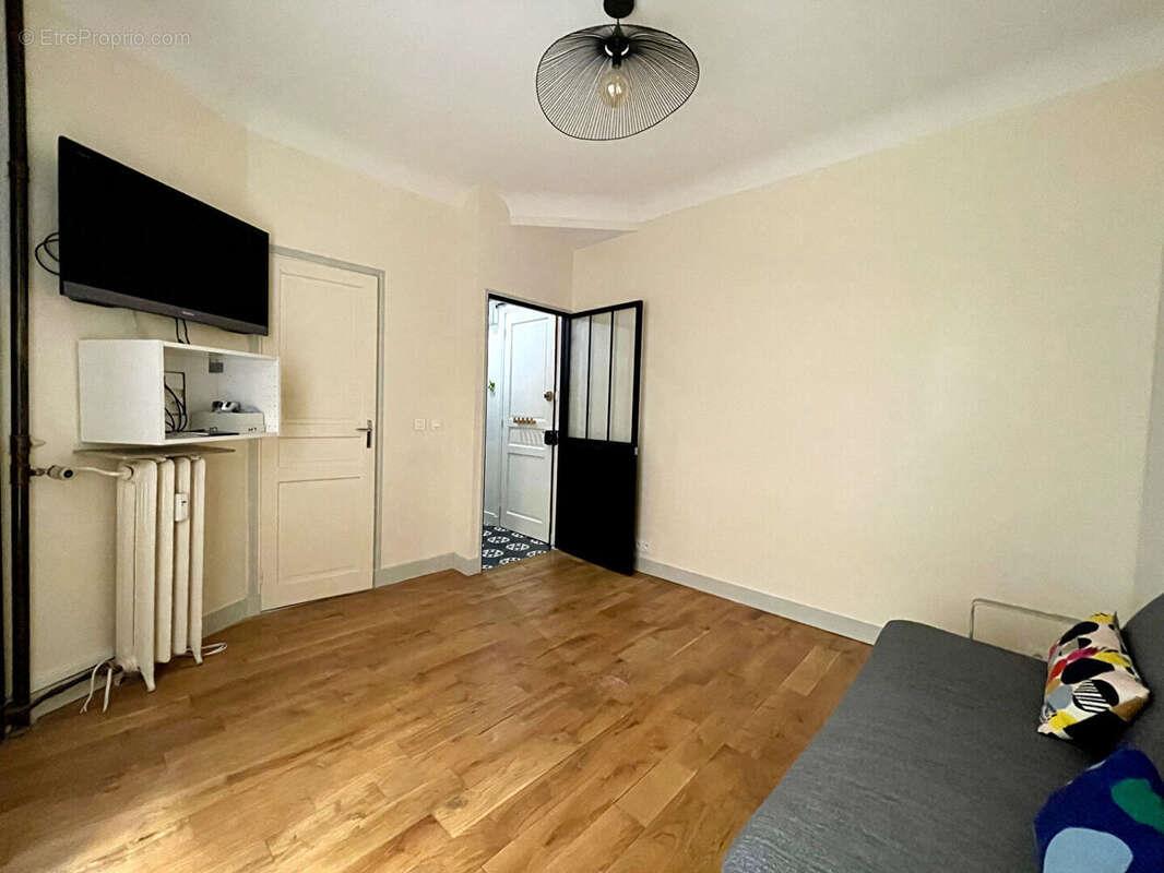 Appartement à vendre, 18m², Paris 18ème