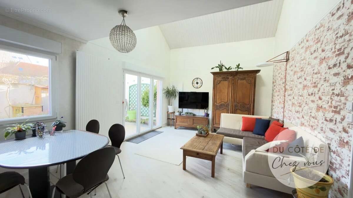 Appartement à vendre, 106m², Saint-André-les-Vergers