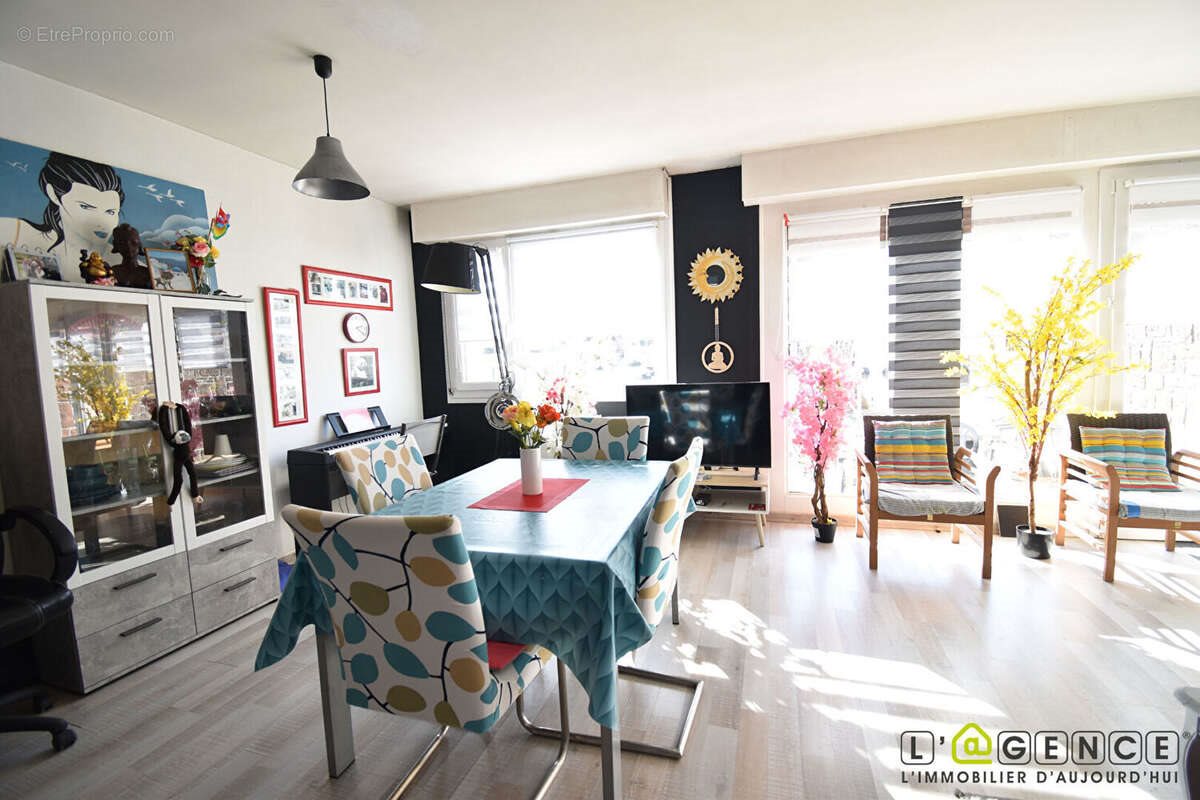 Maison à vendre, 70m², Anould