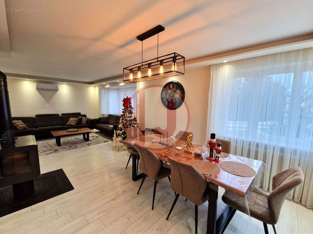Maison à vendre, 160m², Wittelsheim