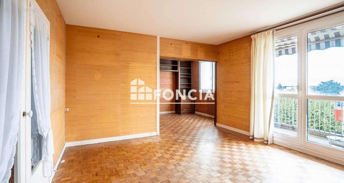 Appartement à vendre, 63m², Orléans