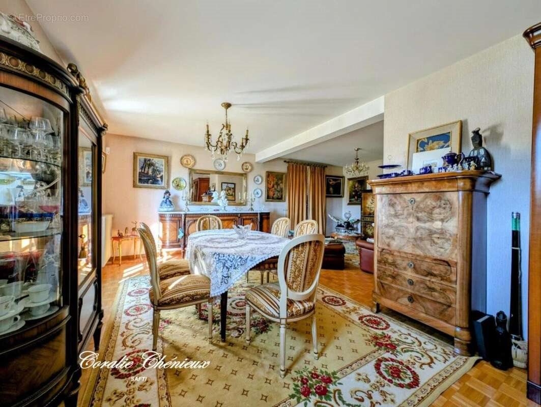 Maison à vendre, 127m², Saignes