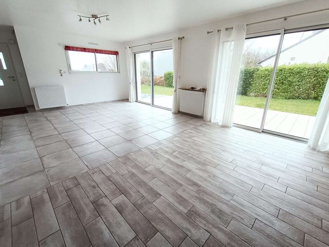 Maison à vendre, 126m², Saint-Pol-de-Léon