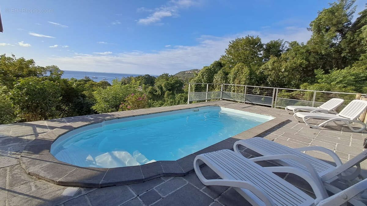 Maison à vendre, 112m², Bouillante