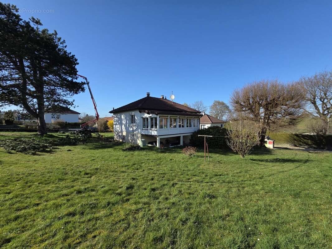 Maison à vendre, 88m², Dampierre-les-Bois