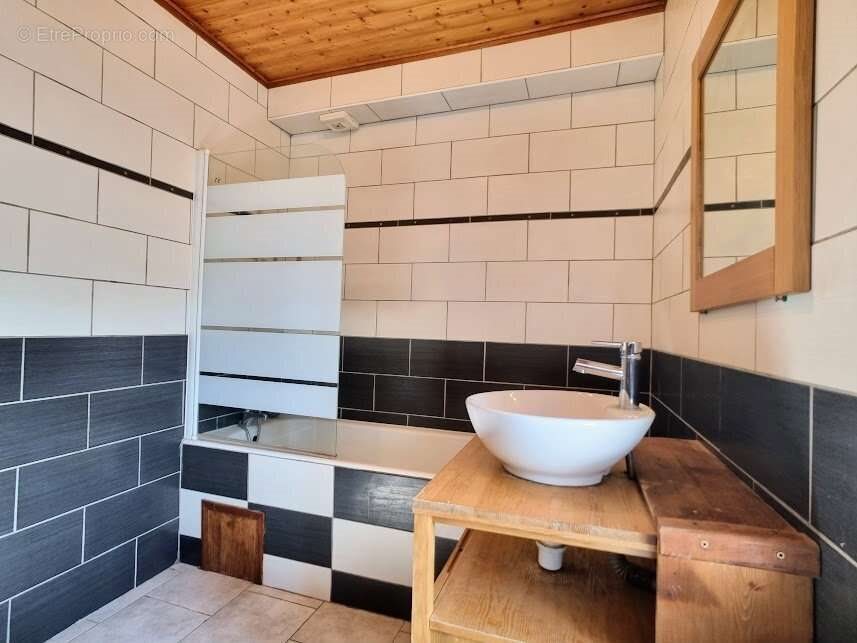 Appartement à vendre, 62m², Baume-les-Dames