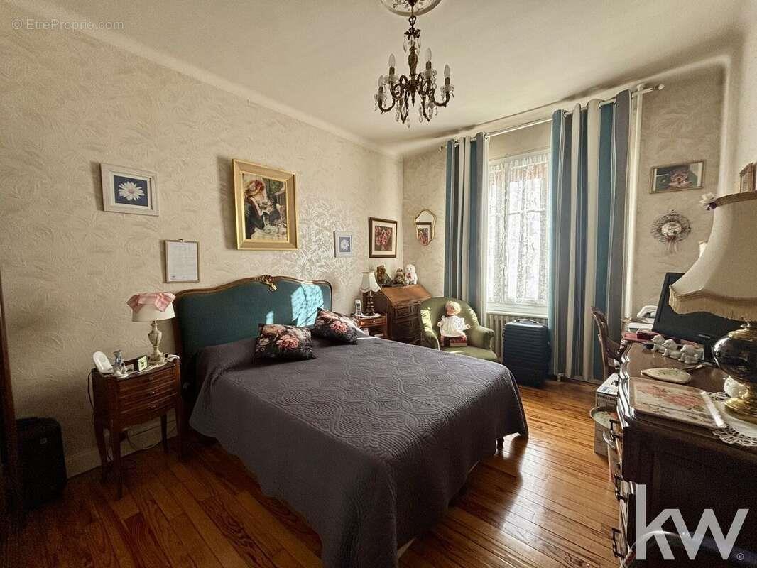 Appartement à vendre, 48m², Saint-Etienne