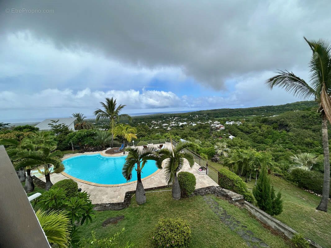 Maison à vendre, 190m², L'Étang-Salé