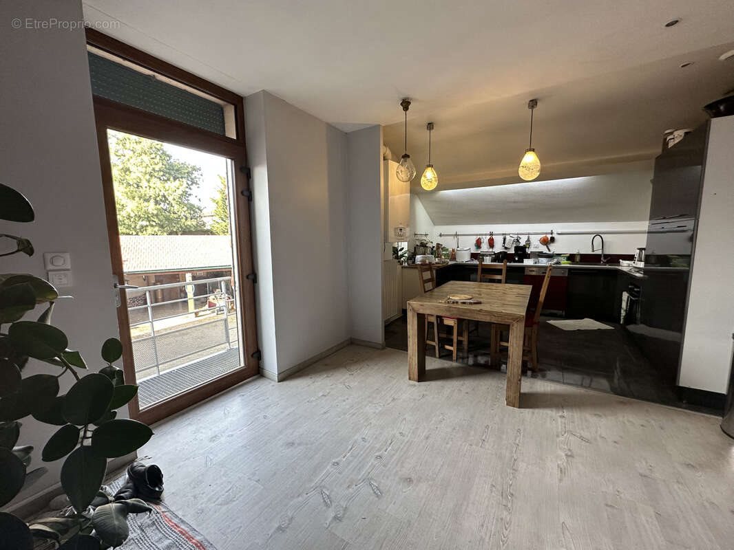 Maison à vendre, 300m², Monistrol-sur-Loire