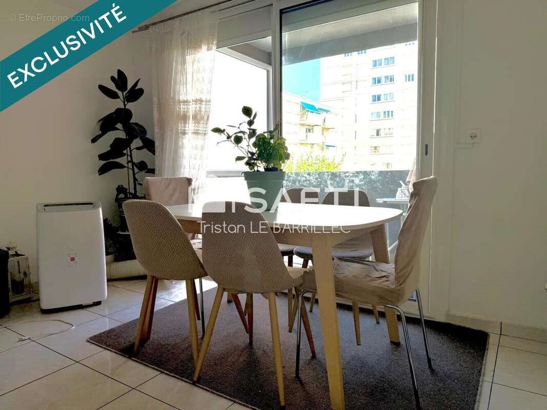 Appartement à vendre, 73m², Nîmes
