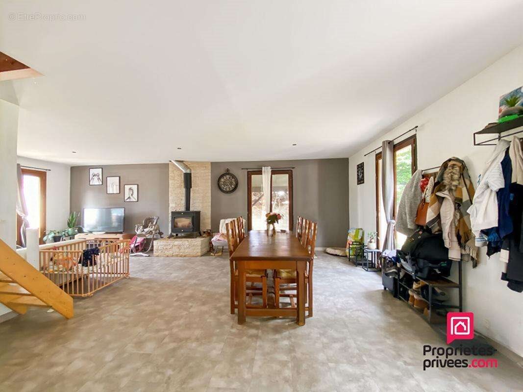 Maison à vendre, 108m², Précy-sous-Thil