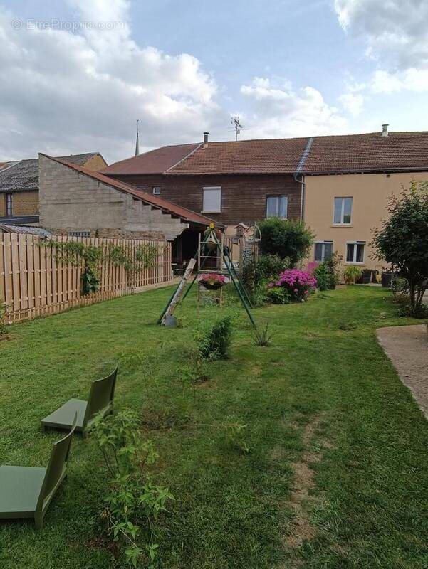 Maison à vendre, 412m², Poix-Terron