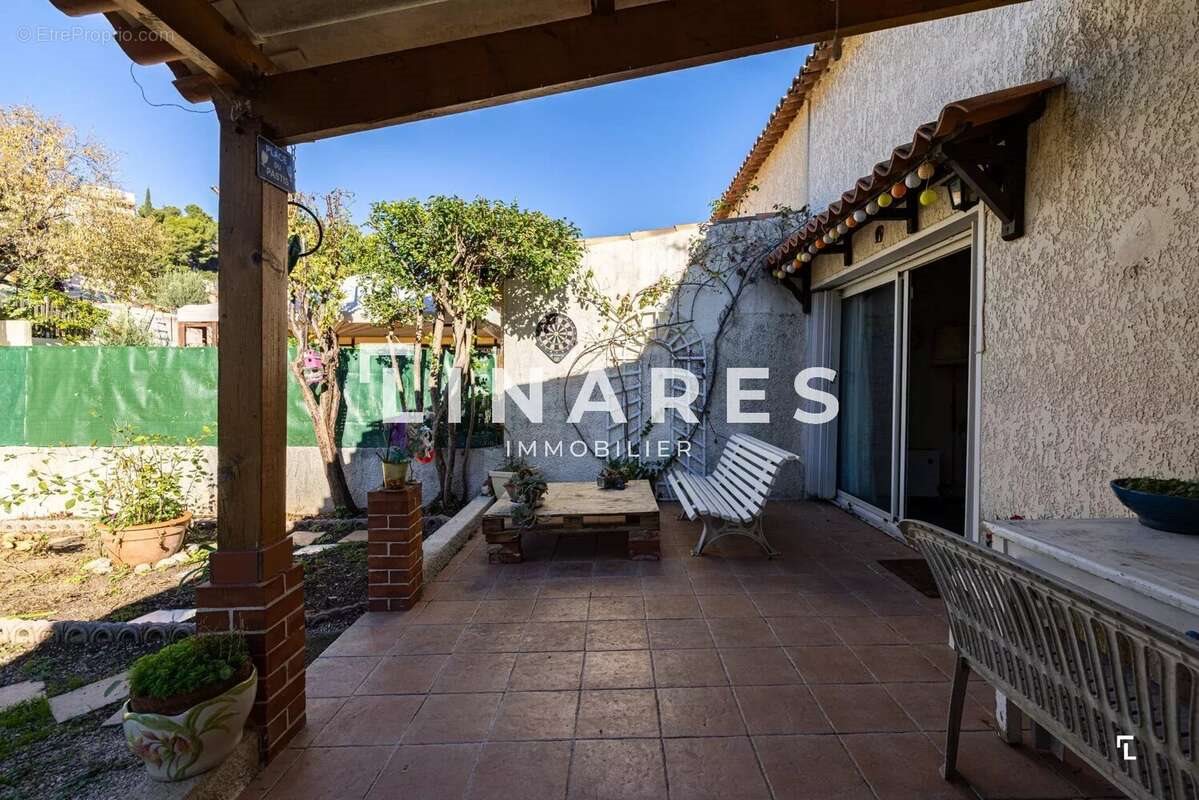 Maison à vendre, 73m², Marseille 13ème