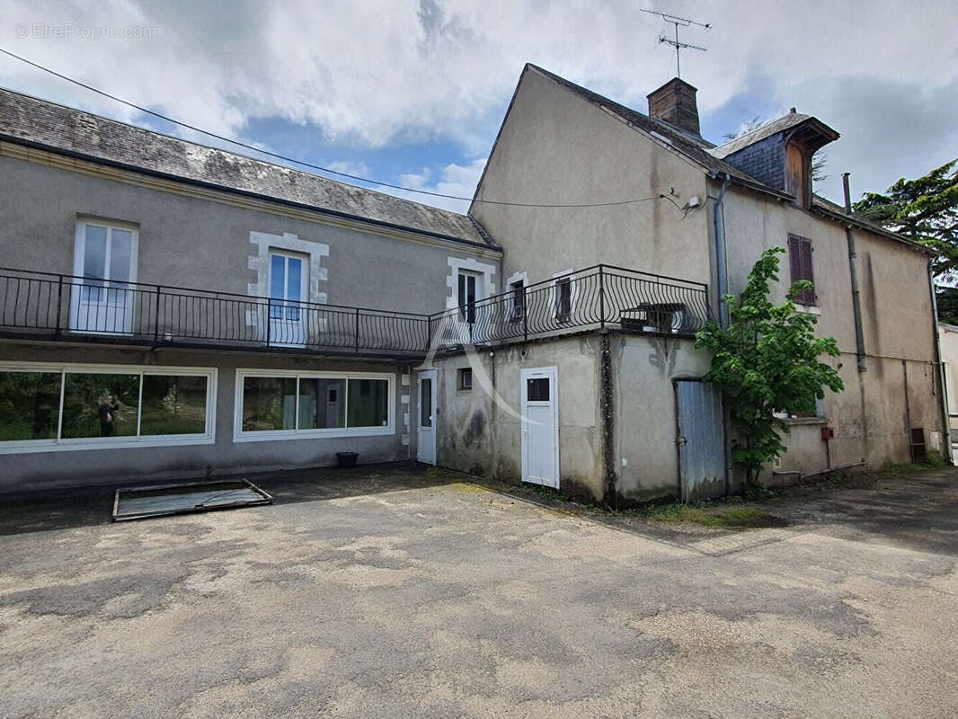 Appartement à vendre, 356m², Chémery