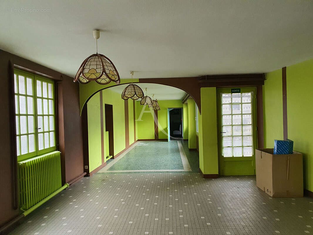 Appartement à vendre, 356m², Chémery