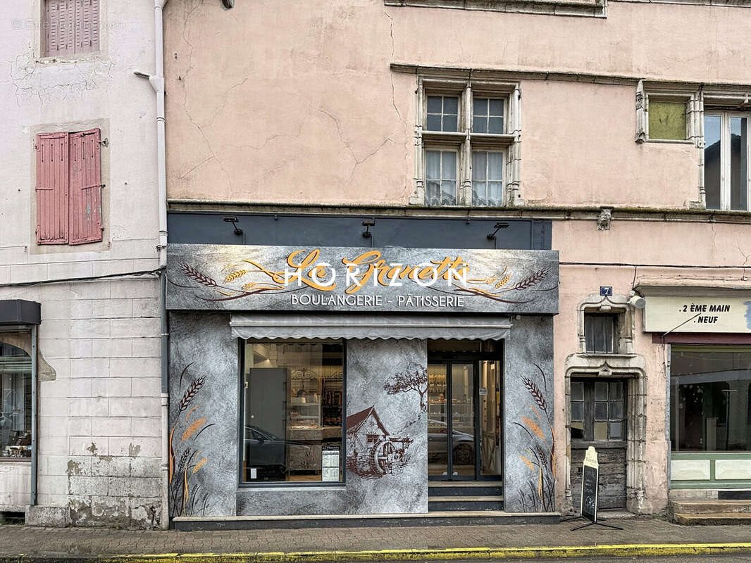 Appartement à vendre, 402m², Pont-de-Vaux