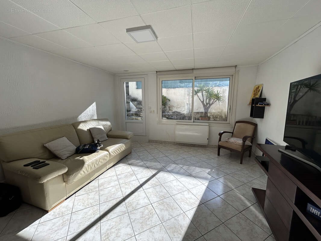 Maison à vendre, 70m², Marseille 8ème