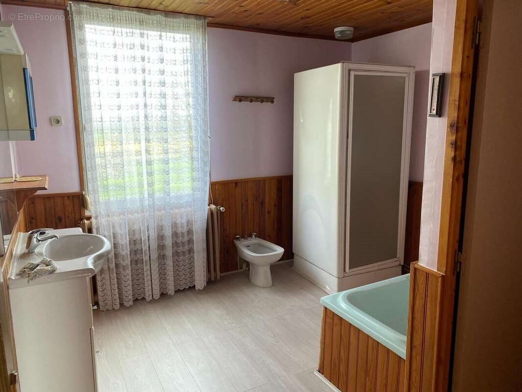 Maison à vendre, 95m², Aillianville