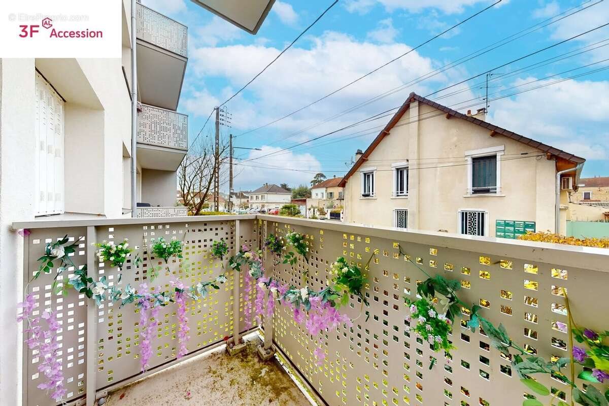 Appartement à vendre, 72m², Paray-Vieille-Poste