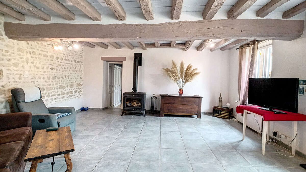 Maison à vendre, 140m², Chilleurs-aux-Bois