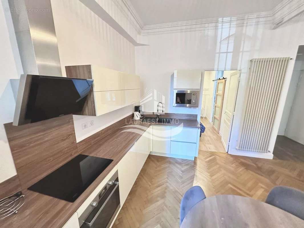 Appartement à vendre, 55m², Nice