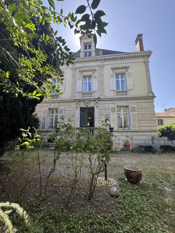 Maison à vendre, 368m², Pont-à-Mousson
