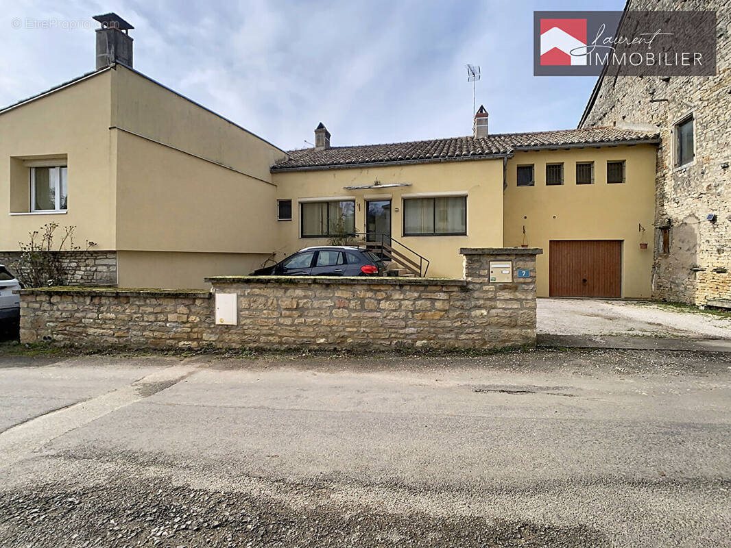Maison à vendre, 192m², Plottes
