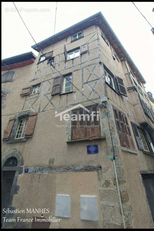 Appartement à vendre, 200m², Thiers