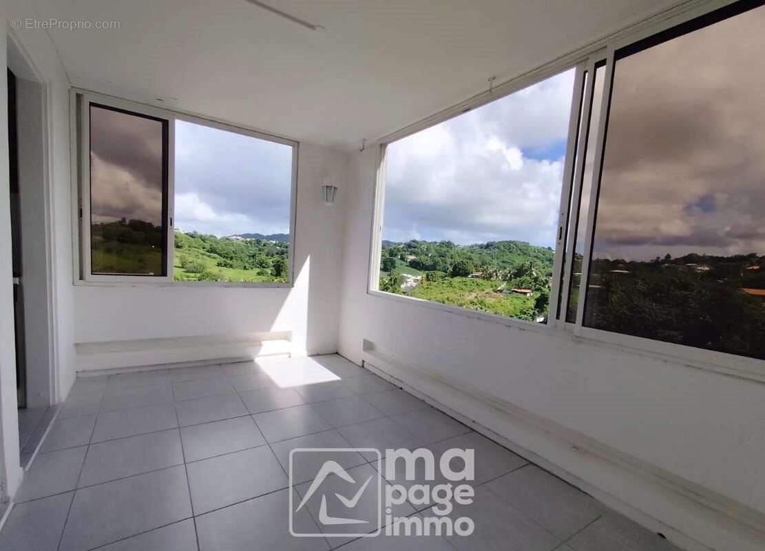 Appartement à vendre, 39m², Ducos