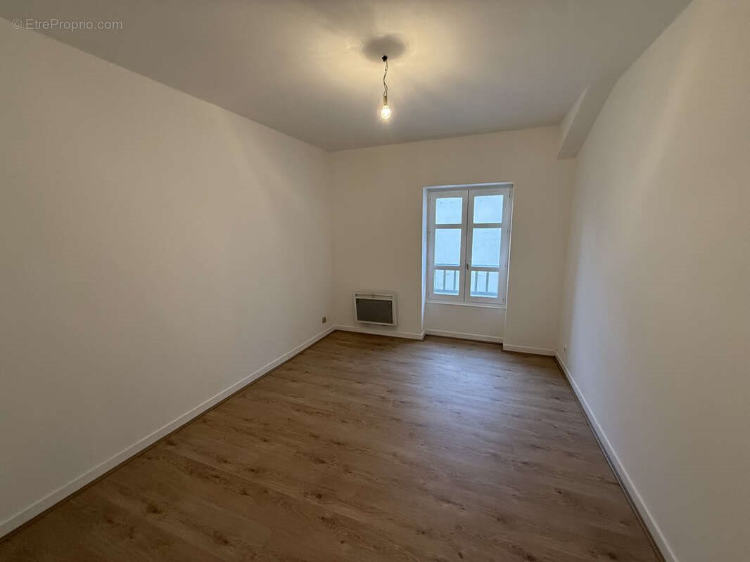 Appartement à vendre, 64m², Roussillon