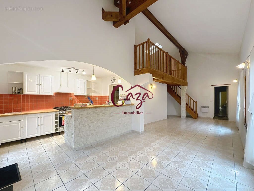 Maison à vendre, 99m², Saint-Caprais-de-Bordeaux