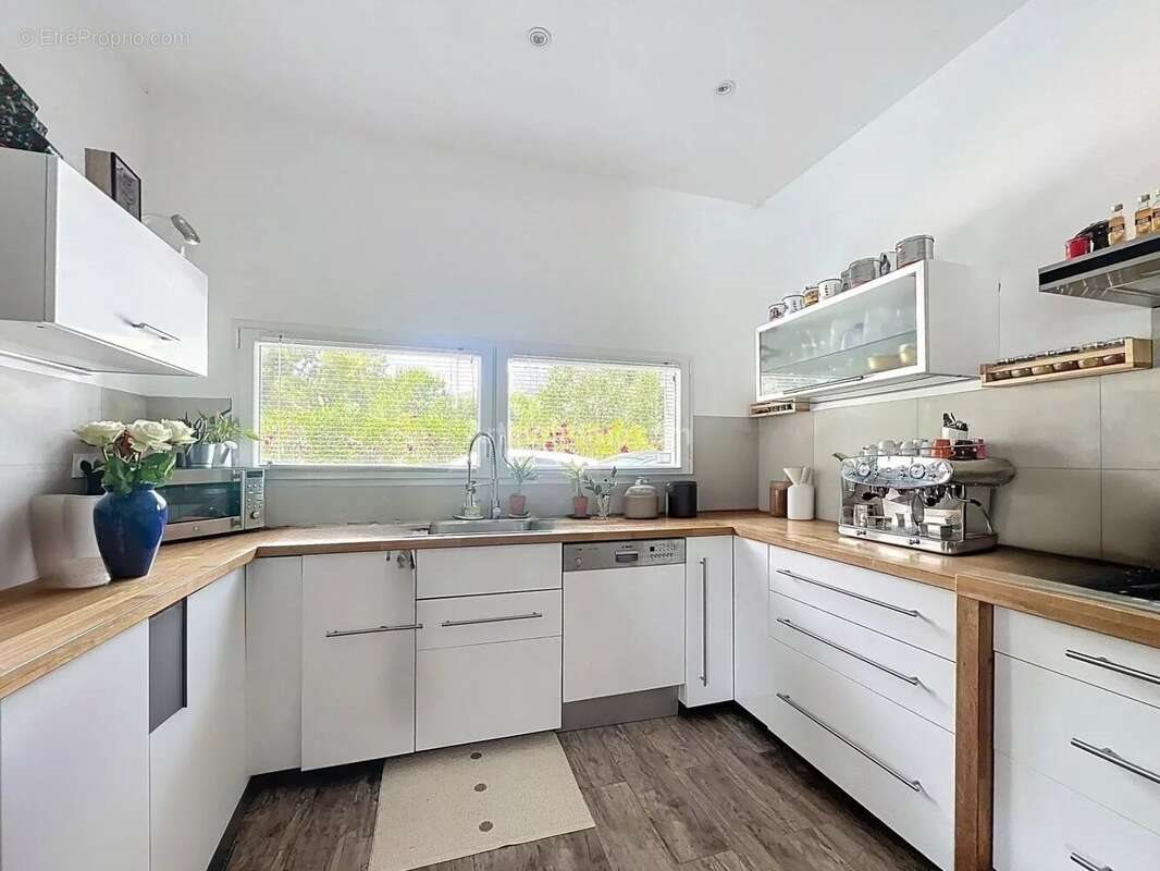 Maison à vendre, 165m², Calvi