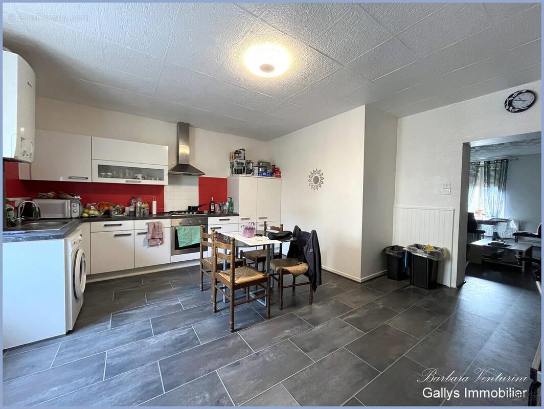 Appartement à vendre, 98m², Moyeuvre-Grande