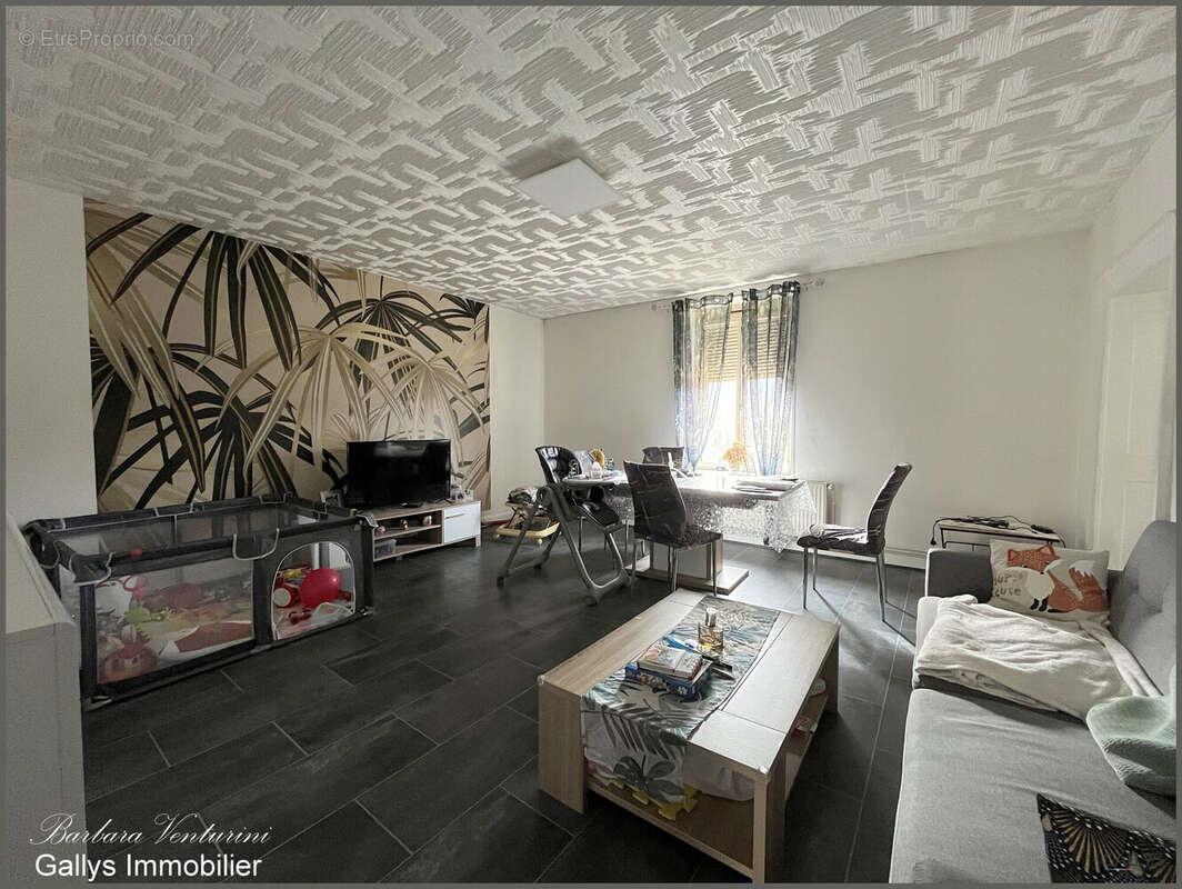 Appartement à vendre, 98m², Moyeuvre-Grande